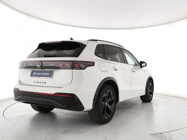 Volkswagen Tiguan Tiguan 2.0 tdi R-Line 150cv dsg - Foto 4