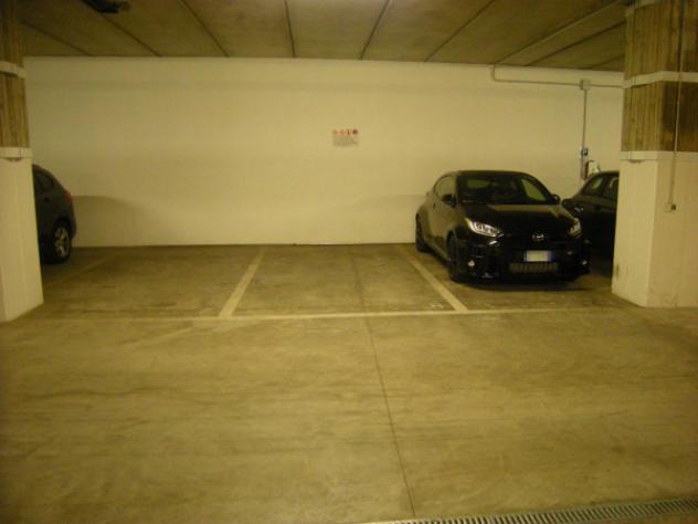 Immobile in asta di 12 m², box auto in vendita a Vicenza - Foto 2