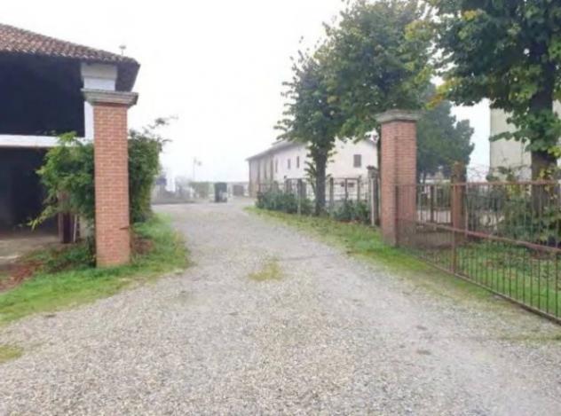 Immobile in asta di 724 m² con più di 5 locali in vendita a Caorso - Foto 3