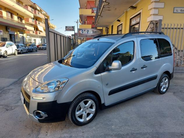 Peugeot Partner Tepee 1.6 HDi 92CV Outdoor "Full Optional " - Foto 2