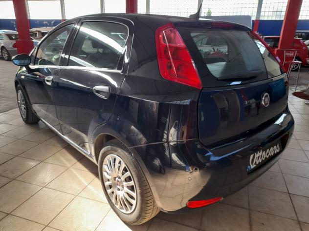 Fiat Punto 1.3 MJT II S&S 95 CV 5 porte Street - Foto 4