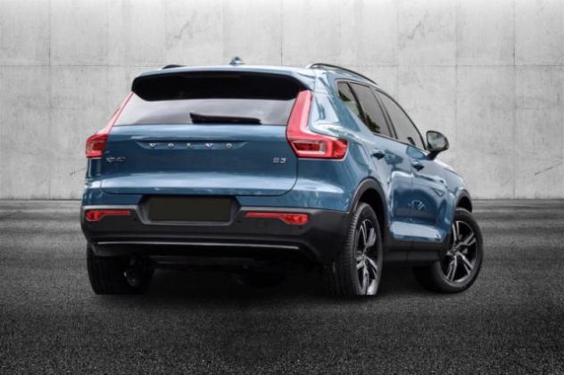 VOLVO XC40 B3 automatico Plus Dark rif. 24049482 - Foto 2
