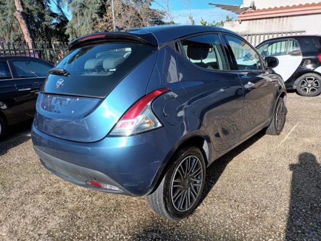 LANCIA Ypsilon 1000 HYBRID SILVER 70CV STEREO USB ITALIA rif. 23775581 - Foto 4