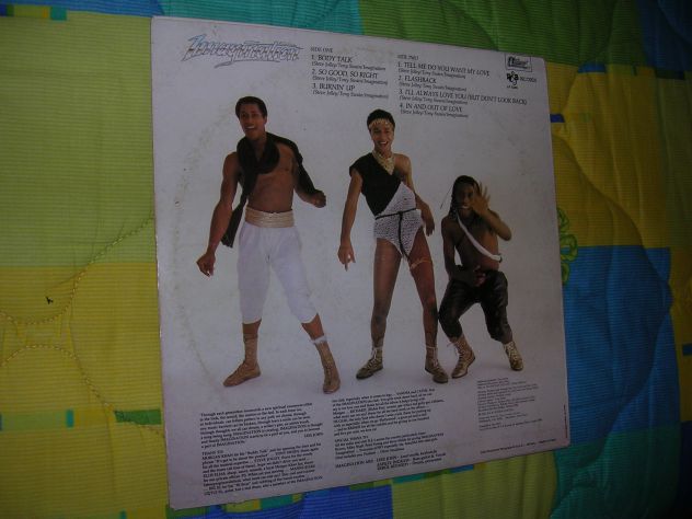 BODY TALK - Foto 2