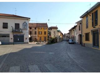 Monolocale ristrutturato Caronno Pertusella 600eu