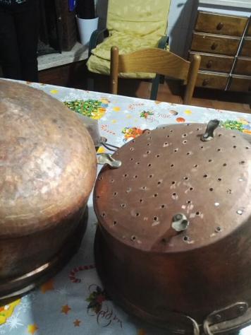 pentoloni e padelle in rame antichissime - Foto 4