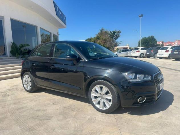 Audi A1 1.6 tdi Attraction 90cv - Foto 6