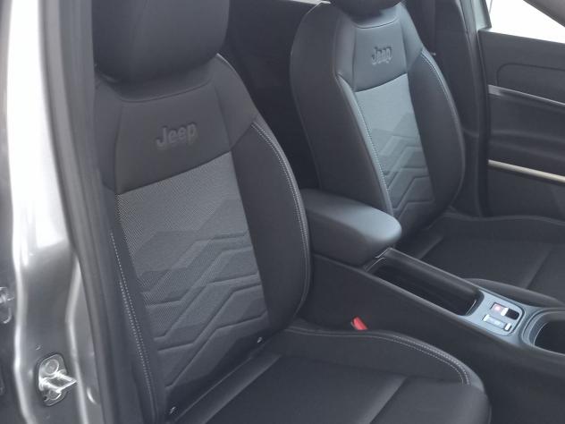 Jeep Avenger e-Hybrid 1.2 MHEV e-Hybrid Turbo Summit PREZZO REALE - Foto 10