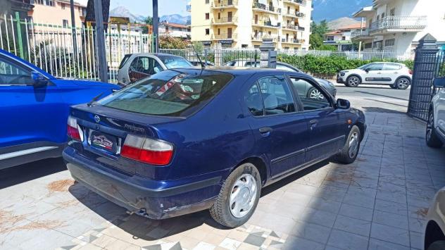 NISSAN - Primera - 1.6i 16V 5 porte SE - Foto 2