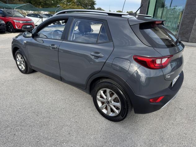 Kia Stonic Stonic 1.2 dpi Urban s/Smart Pack gpl 82cv - Foto 3