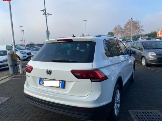 VOLKSWAGEN Tiguan 2.0 TDI SCR DSG Business BlueMotion Technology rif. 24077808 - Foto 4