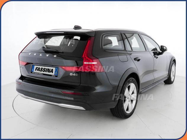 Volvo V60 Cross Country B4 (d) AWD automatico Core - Foto 4