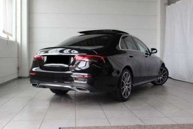 MERCEDES-BENZ E 220 d Premium Amg rif. 23417837 - Foto 3