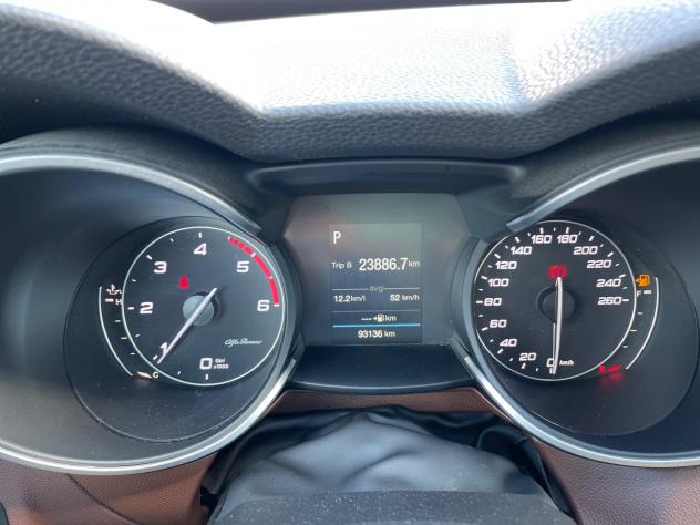 Alfa Romeo Stelvio 2.2 Turbodiesel 180 CV AT8 Q4 Business - Foto 9