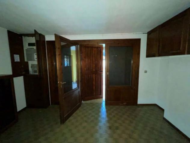 Immobile in asta di 404 m² con più di 5 locali e box auto in vendita a Gazzo - Foto 13