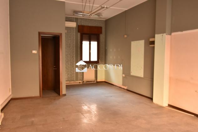 NEGOZIO di 1 vani e di 50 mq (CONEGLIANO) rif. SM46 - Foto 2