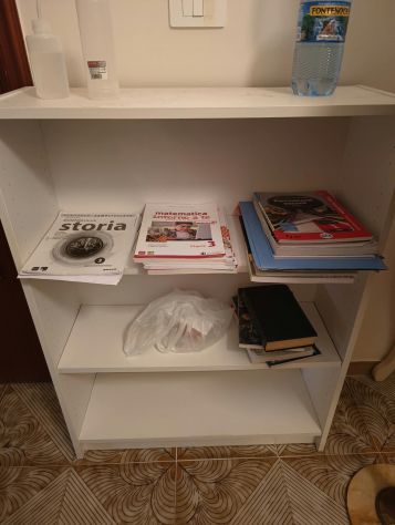 Mobile in legno + specchio + mobili Ikea + televisore - Foto 2