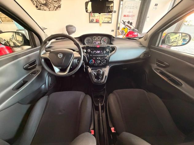 Lancia Ypsilon 1.3 MJT 16V 95 CV 5 porte S&S Elle - Foto 8