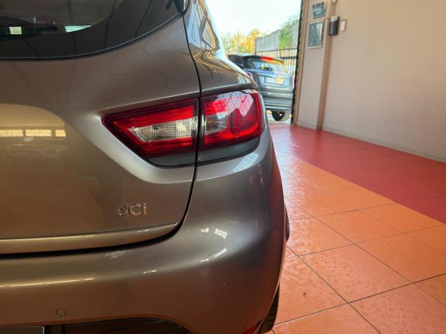 Renault Clio 1.5 dCi 8V 75CV 5 porte Costume National - Foto 9