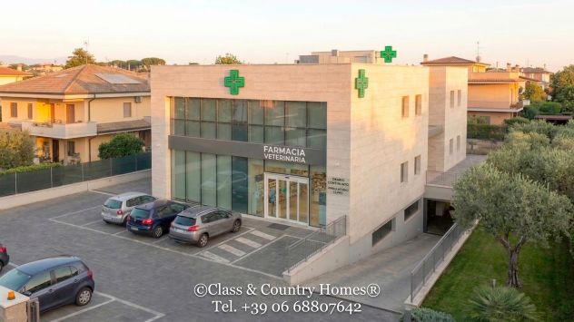 Farmacia Veterinaria Roma Nord: Attività con Edificio Ristrutturato - Foto 3