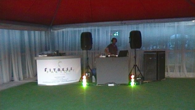 Noleggio e/o service audio-luci per feste e spettacoli - Foto 2