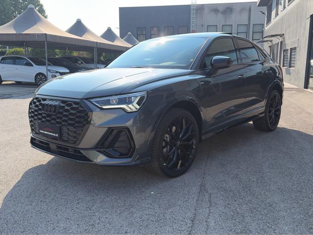 Audi Q3 Sportback 45 TFSI quattro S tronic Identity Black - Foto 2