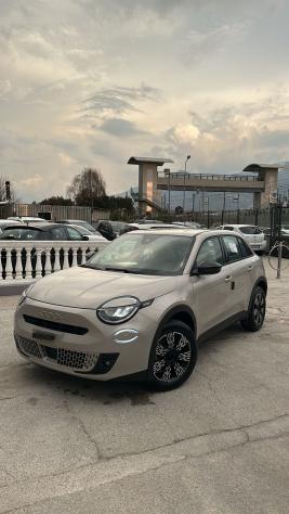 Fiat 600 Hybrid 145 CV CAMBIO AUTOMATICO "ICON" - Foto 3