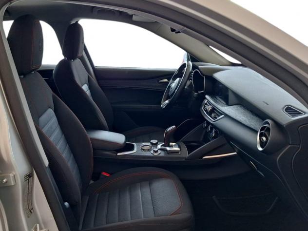 Alfa Romeo Stelvio 2.2 Turbo Diesel 160 CV Automatica AT8 Business RWD - Foto 7