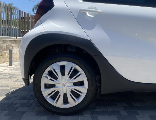 Toyota Aygo X 1.0 72CV - Foto 8