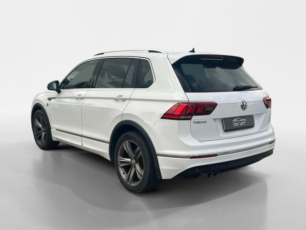 Volkswagen Tiguan 1.6 TDI SCR Sport BlueMotion Technology - Foto 3