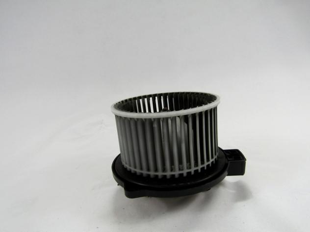 872700-0690 MOTORINO VENTOLA VENTILAZIONE ABITACOLO MAZDA 2 1.3 G 55KW 5M 5P (2009) RICAMBIO USATO HB111EG21-03