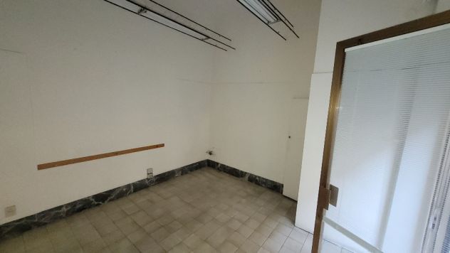 Fondo Commerciale Negozio ufficio magazzino centro storico firenze San Marco - Foto 5