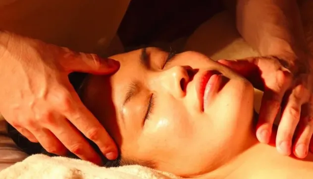 MASSAGGI, non professionista solo per te, un dolce regalo. - Foto 2 Tel:3402838870