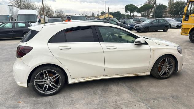 RICAMBI USATI AUTO MERCEDES Classe A Serie (W176) OM 607.951 Diesel 1500 (1218) - Foto 3