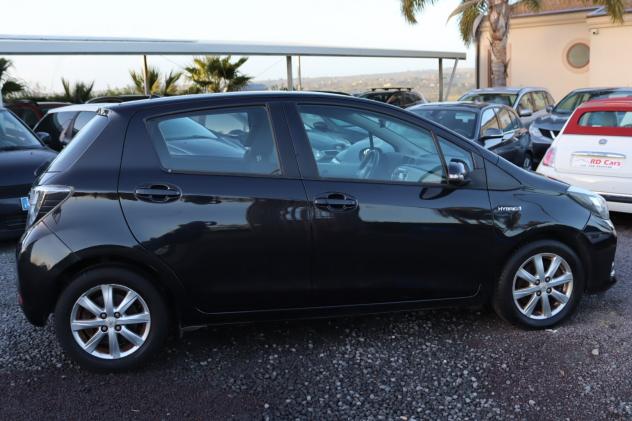 Toyota Yaris 1.5 Hybrid 5 porte Lounge - Foto 4