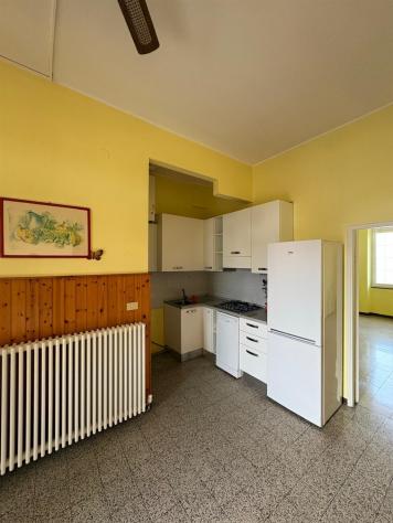 APPARTAMENTO VICINO AL CENTRO – LIBERO SUBITO - Foto 10