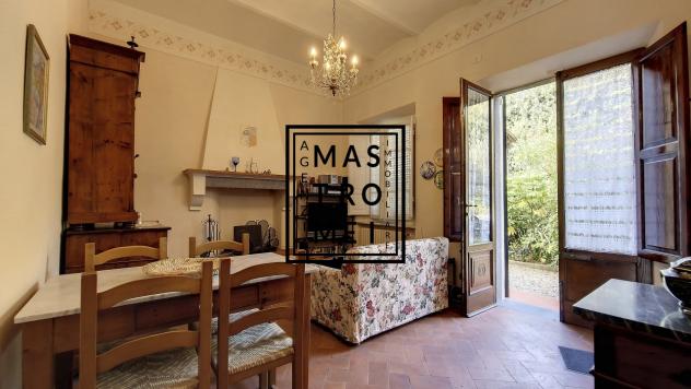 VILLA di 12 vani e di 406 mq (CAPANNORI) rif. 3464 - Foto 5