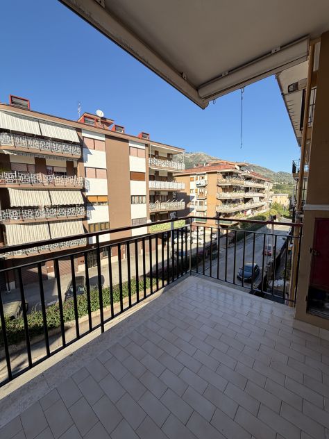 APPARTAMENTO PANORAMICO CON BOX AUTO A MATIERNO