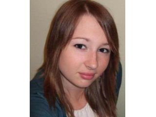Amore e incontri Reggio di Calabria - Donna di Reggio Calabria, 22 anni.  Fisico Normale