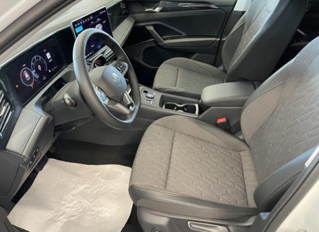 VOLKSWAGEN Tiguan 2.0 TDI 150 CV DSG Edition Plus KM0 MY26 rif. 23769822 - Foto 10
