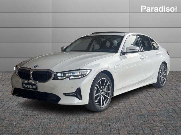 BMW Serie 3 330e MSPORT - 292CV | 2020 - SDRIVE POSTERIORE
