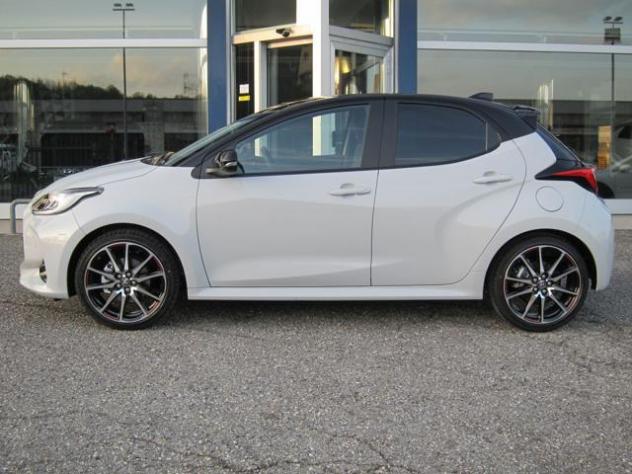 TOYOTA Yaris 1.5 HYBRID 130cv GR SPORT MODELLO 2026 NUOVE rif. 19860773 - Foto 8
