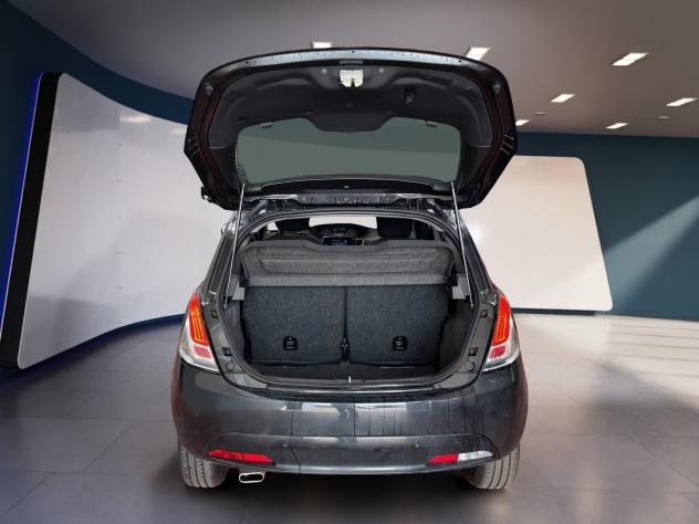Lancia Ypsilon III 2021 1.0 firefly hybrid Alberta Ferretti s&s 70cv - Foto 8