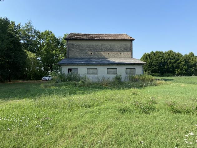 A648. CAMPOGALLIANO. Casale di campagna con basso servizio e giardino di più di 3.000 mq. - Foto 8