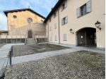 BILOCALE DI 49 MQ IN ANTICO BORGO RESTAURATO