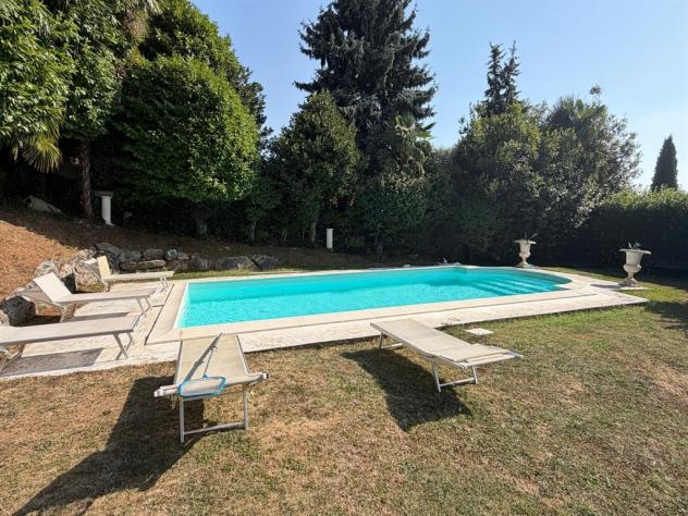 lgg590 - prestigiosa villa singola con ampio giardino, piscina e doppio box - Foto 12