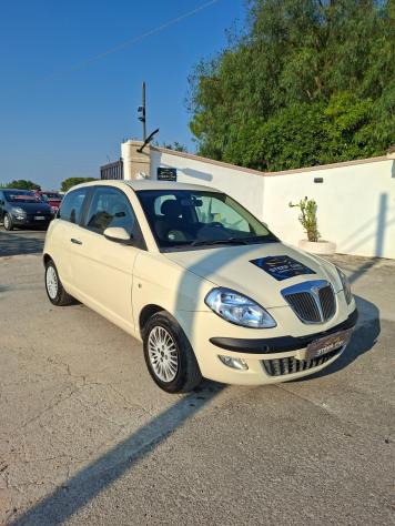 Lancia Ypsilon 1.2 Argento