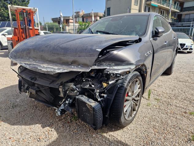 Maserati Levante 3.0 350cv Benz. 99000km-2018 - Foto 5