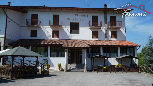 RIF 320 Struttura commerciale con ristorante in vendita a Zocca