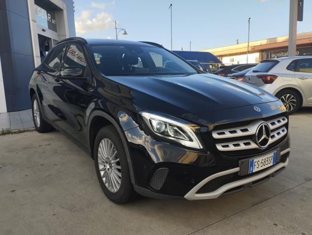 Mercedes-benz GLA 200 d Automatic Business